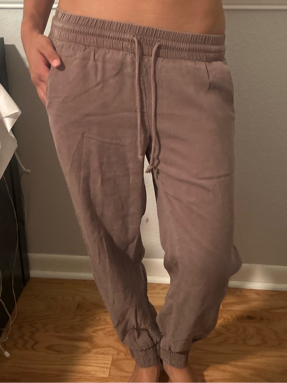 Bella Dahl Taupe Drawstring Jogger